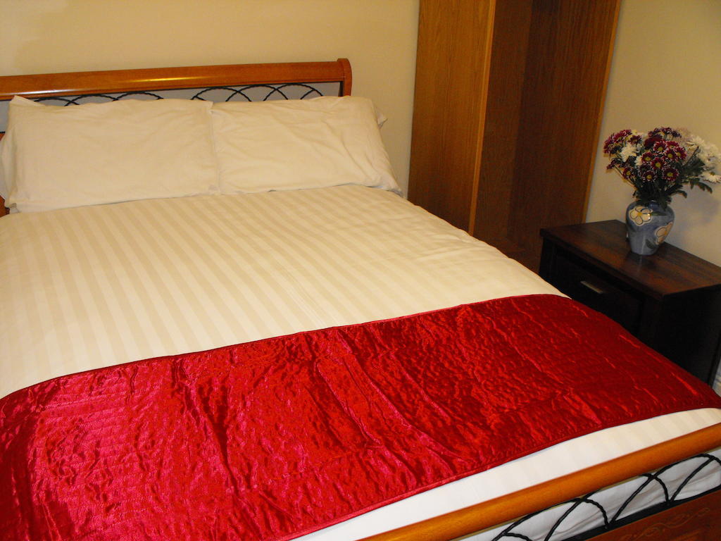 Hazelbrook Lodge Dublin Room photo