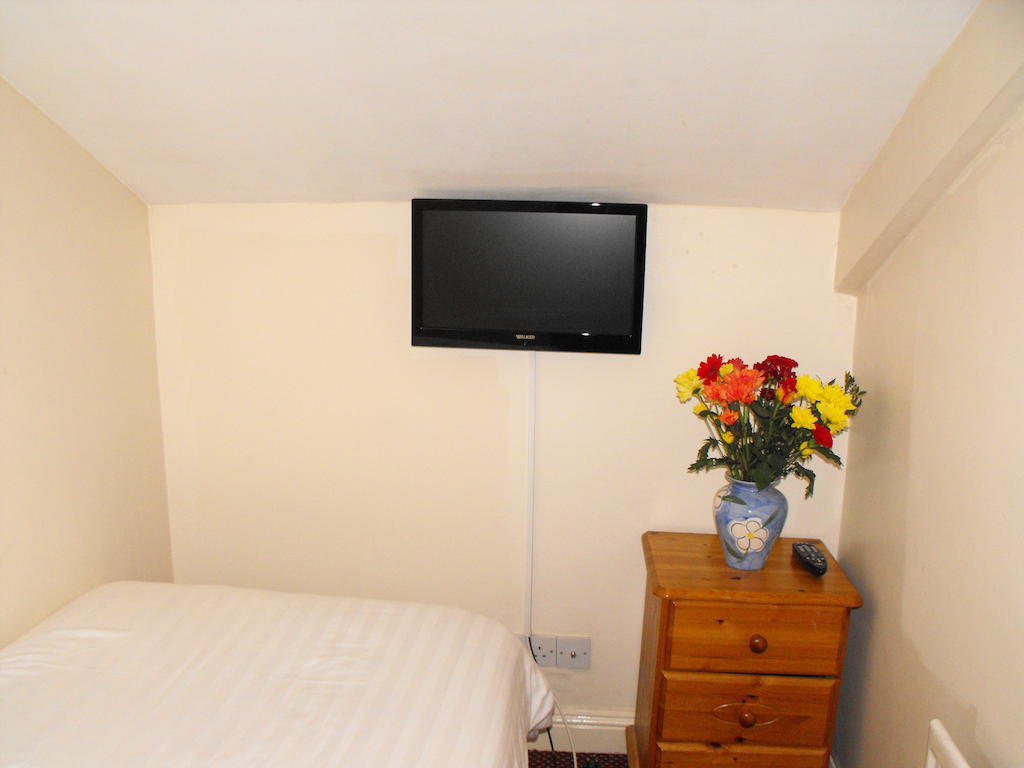 Hazelbrook Lodge Dublin Room photo